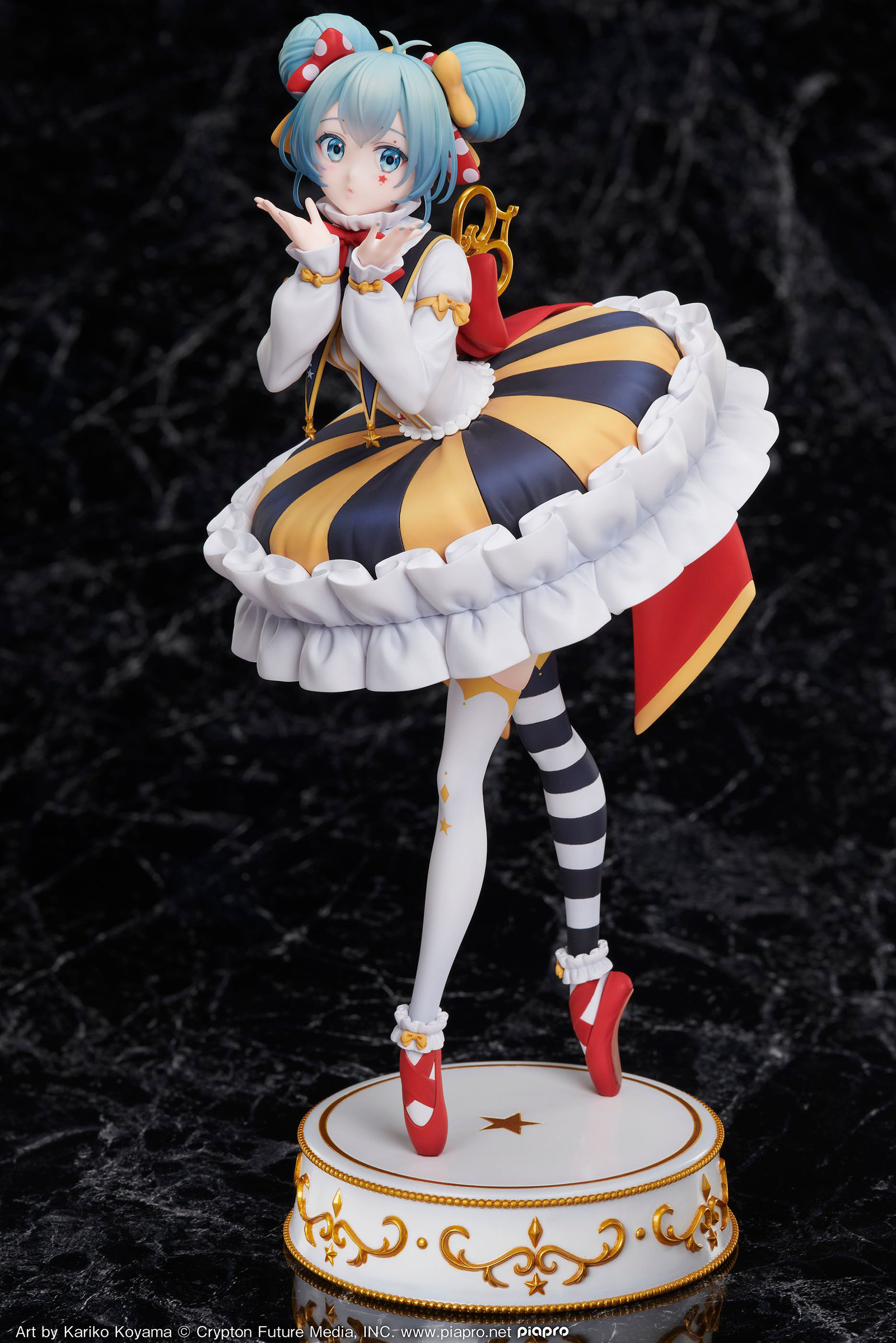 Miku_1-Figura-semanal-12-18-2-2024-Hanami-Dango