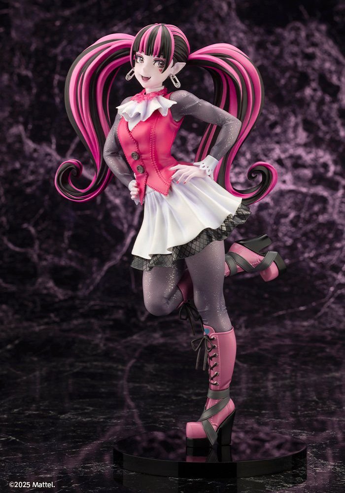 Draculaura_1 - Figura semanal - (21-27-07-2025) - Hanami Dango