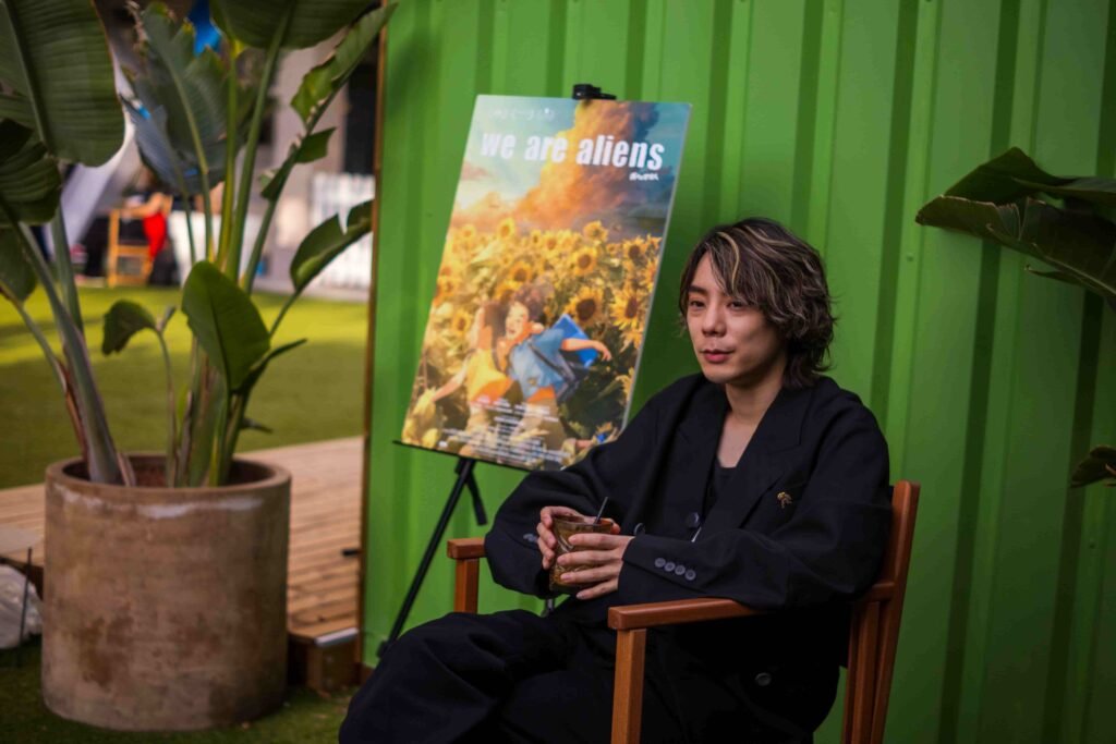 Entrevista-We-Are-Aliens-Kohei-Kadowaki-Hanami-Dango_03